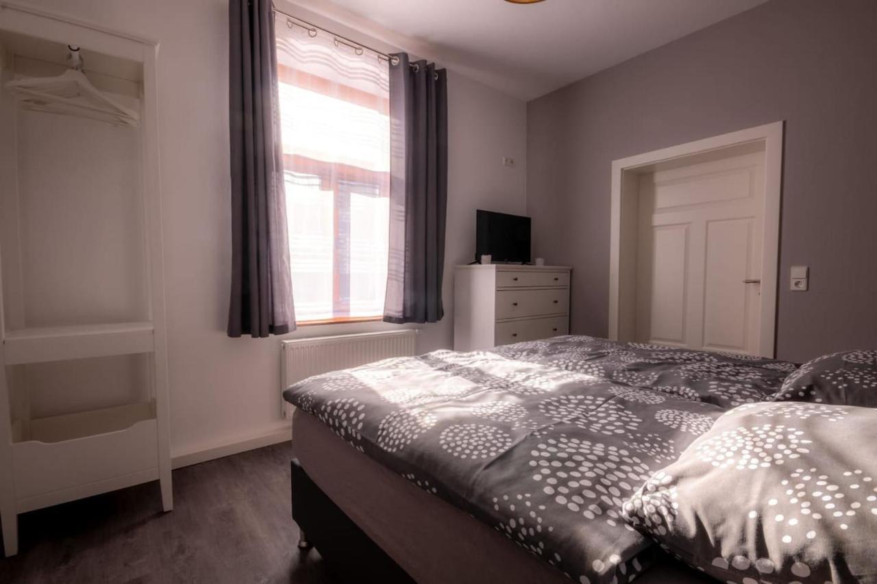 Villa Waldlust - 5 Sterne - 2 Schlafzimmer 쿠로르트오이빈 외부 사진