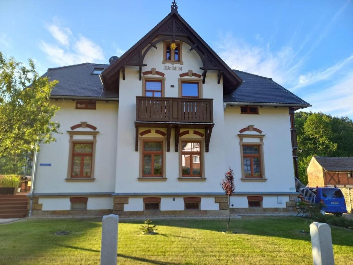 Villa Waldlust - 5 Sterne - 2 Schlafzimmer 쿠로르트오이빈 외부 사진