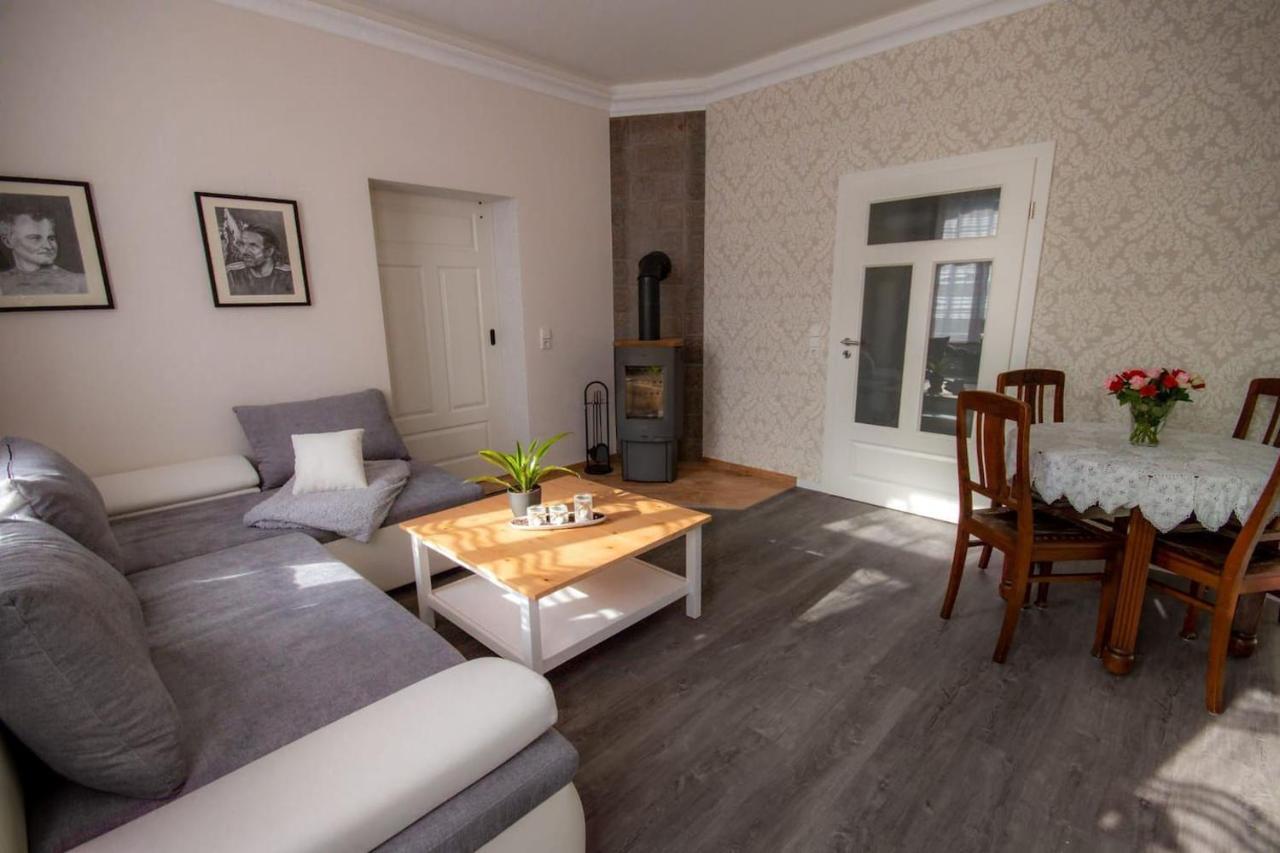 Villa Waldlust - 5 Sterne - 2 Schlafzimmer 쿠로르트오이빈 외부 사진